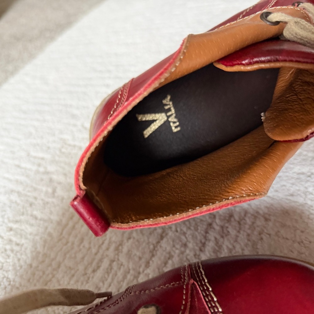 V Italia Red Leather Lace Up Ankle Boots Tan Trim Stitching Womens 38 US 7.5 - Picture 4 of 9